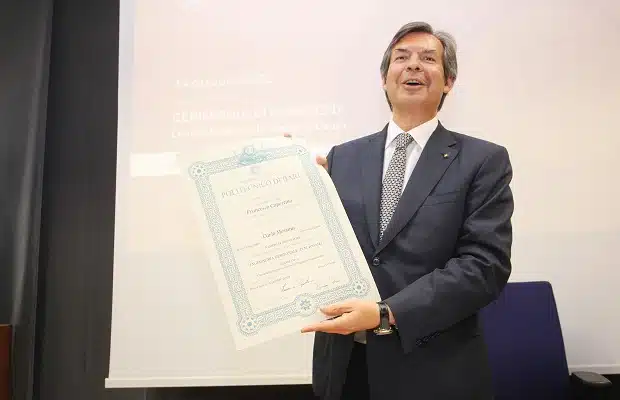 INTESA SP, MESSINA: <BR> SOLIDI MA SOSTENIBILI