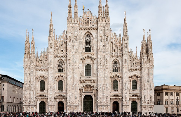 DE BORTOLI: MILANO <br> NON MI PIACI PIU’