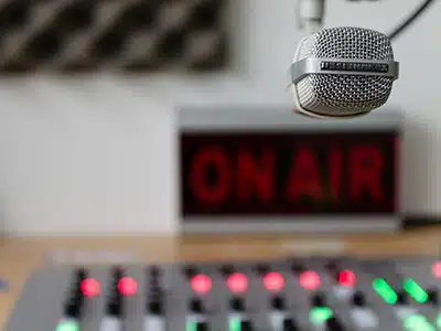 Radio Solaire, storia di unâAfrica indipendente