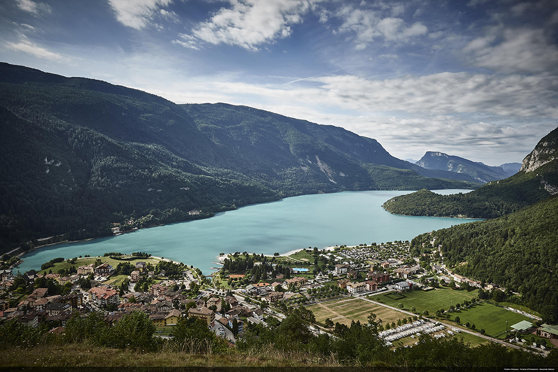 Molveno, in Trentino tra laghi e monti