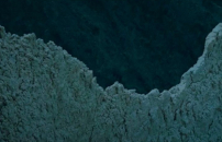 Tra calanchi e arte contemporanea con âAzzurro Fragileâ