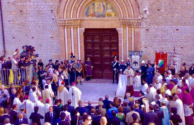 PERDONANZA, A LâAQUILA <BR>  APERTURA PORTA SANTA