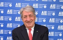 EDITORIA, CIPOLLETTA  <BR> RESTA PRESIDENTE AIE