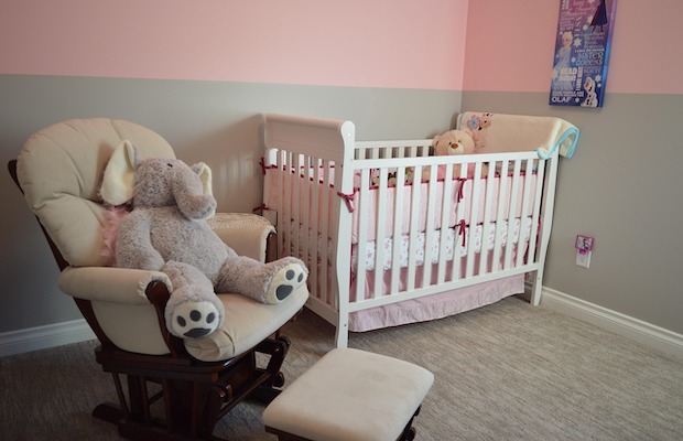 IL CROLLO DEMOGRAFICO <br>CANCELLA 3.300 IMPRESE  <br>PER L'INFANZIA