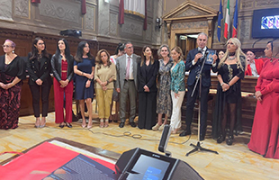 Alla Sorbonne premiato Andrea Giostra per il saggio contro il femminicidio