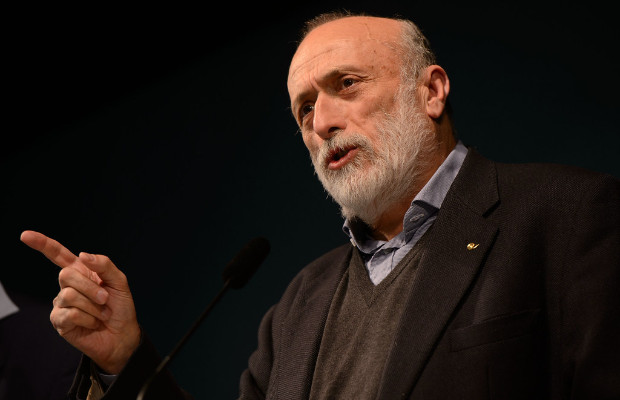 SLOW FOOD, ADDIO <BR> A CARLO PETRINI