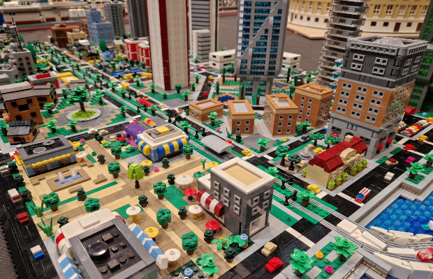 A FIRENZE IL FESTIVAL <BR> DEI MATTONCINI LEGO