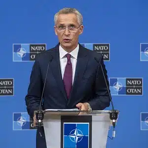 Stoltenberg: NATO is fundamental for Ukraine. Meloni: We are a loyal nation