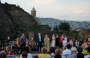 Due eventi speciali tra cinema e musica per il festival âSerate verdiâ