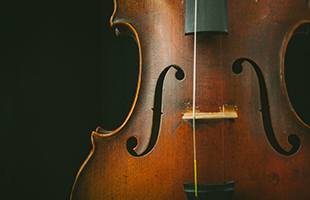 Lâensemble di violoncelli dellâOrchestra giovanile Luigi Cherubini si esibisce a Los Angeles