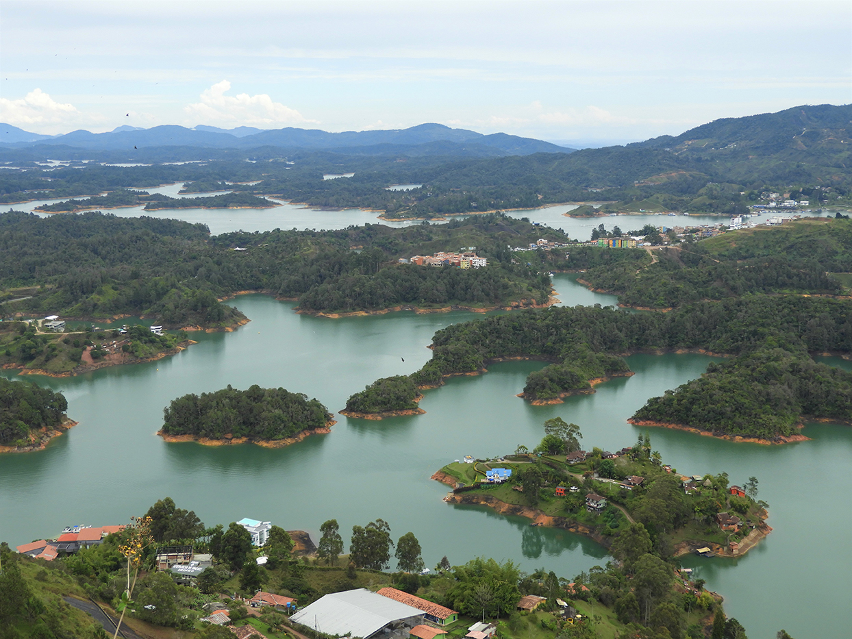 1125 - Bacino artificiale a El Nuevo Penol - Colombia