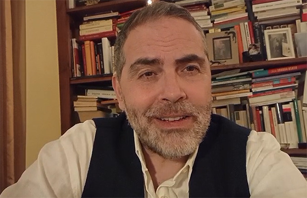 Sabatini torna con 'Mutevoli nascondigli'