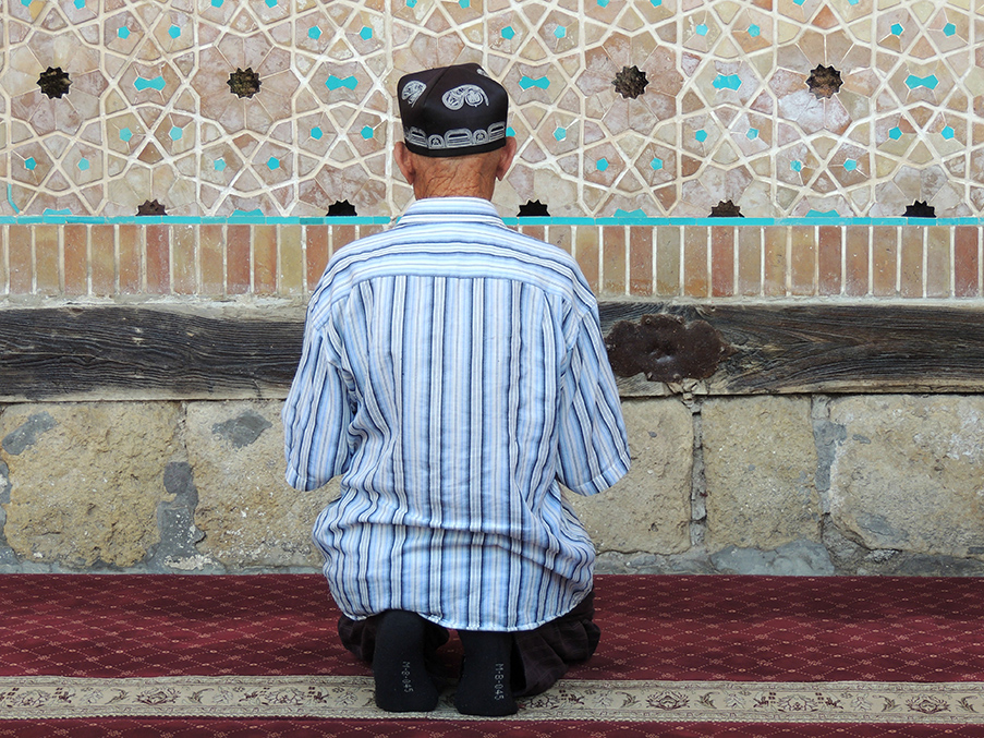 756 - ora della preghiera a Bukhara - Uzbekistan