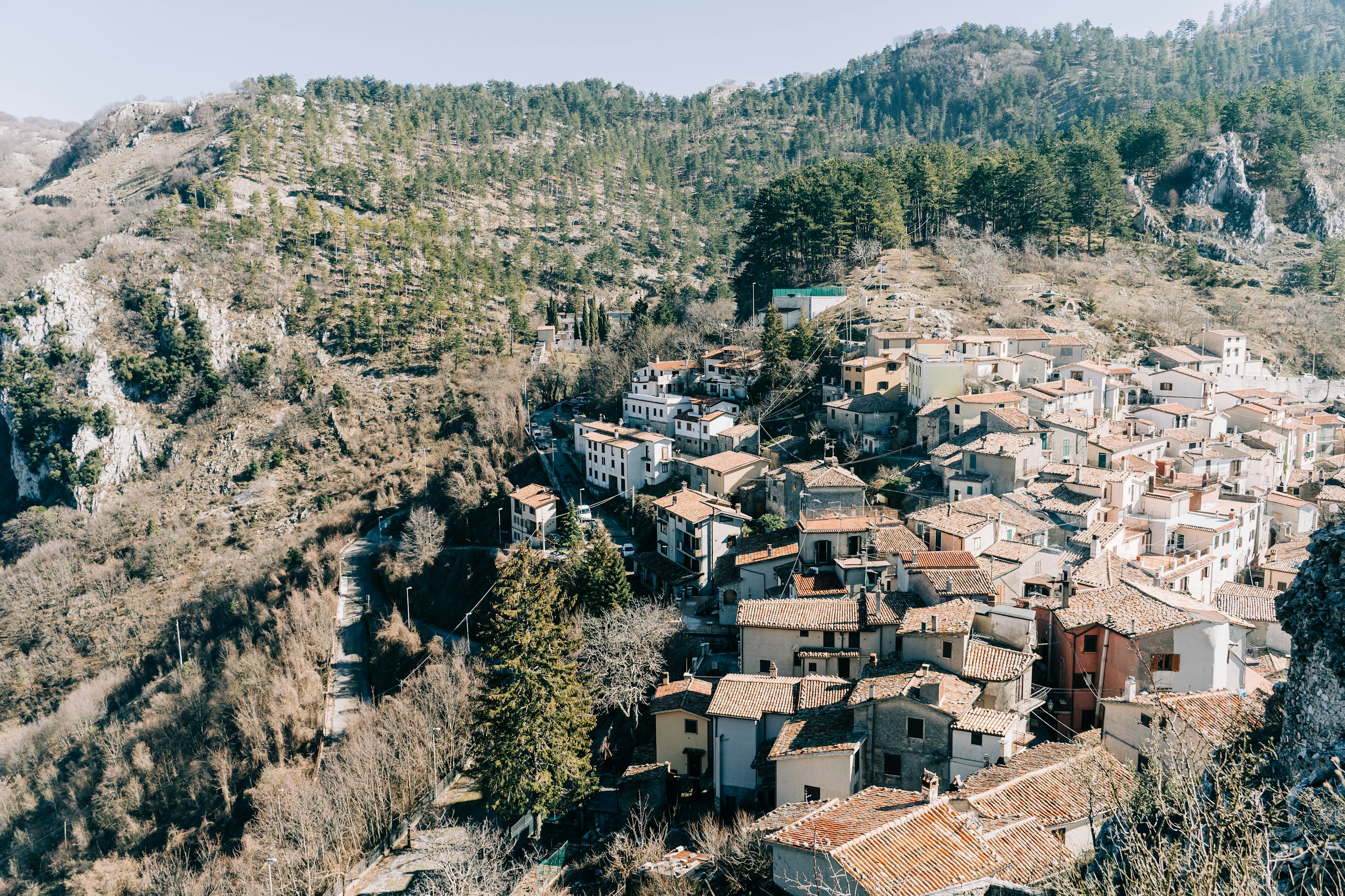 Cervara di Roma, il paese scolpito nella roccia