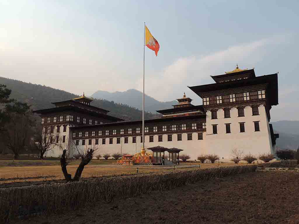 137 - Lo Dzong di Paro