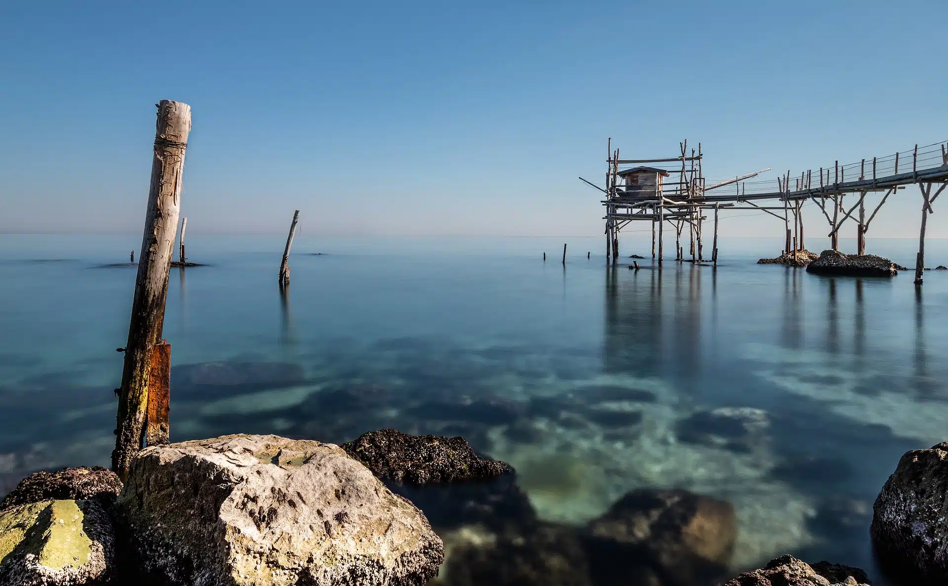 La costa dei trabocchi e i âragni gigantiâ dellâAbruzzo