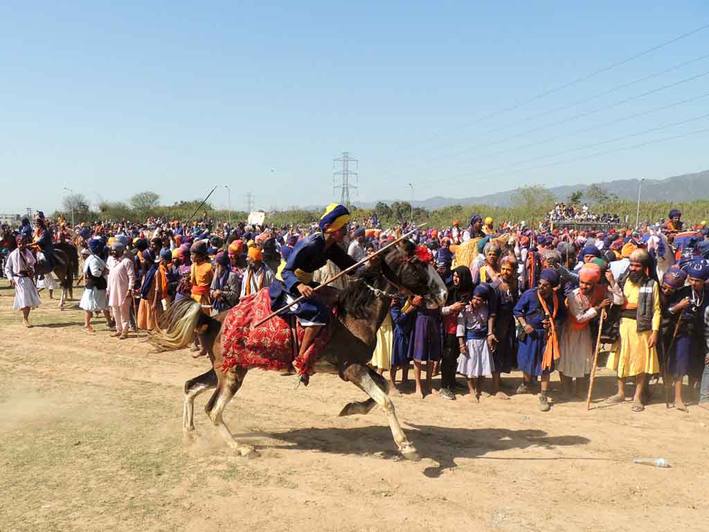 821 - Anandpur Sahib festa Sikh di 