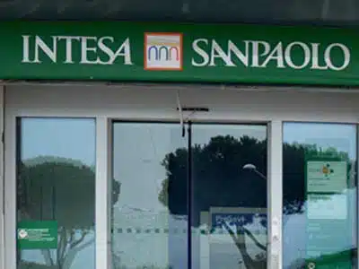 IMPRESE, INTESA SANPAOLO FIRMA UN ACCORDO CON GLI EMIRATI