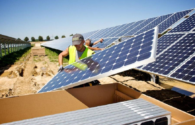 PANNELLI DISMESSI <BR> UNA BOMBA ECOLOGICA