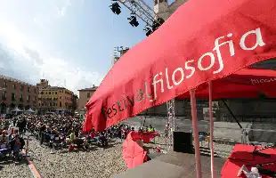 AL FESTIVALFILOSOFIA <br> SI PARLERAâ DI GIUSTIZIA