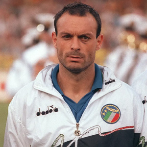 Farewell to TotÃ² Schillaci, symbol of Italia â90