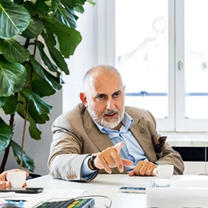 Italian Railways CEO Donnarumma set to step down
