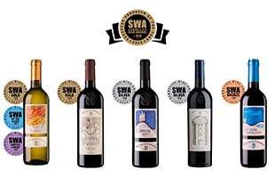 Vini, Michele Chiarlo premiato produttore europeo dellâanno ai Sommelier Wine Awards 2025