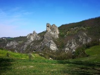 Le guglie di pietra dellâAppennino modenese