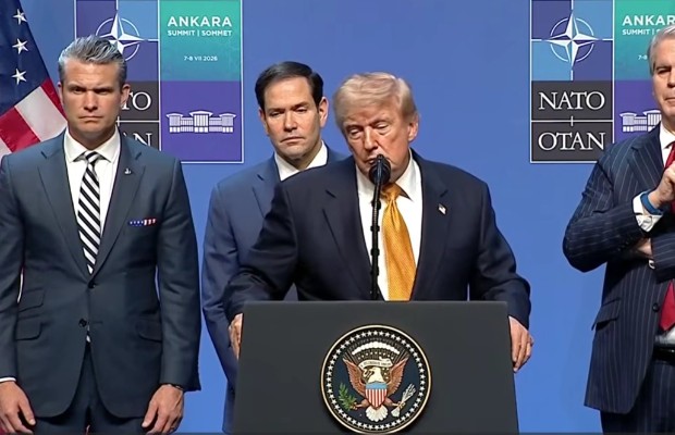 TRUMP NON SI FERMA <BR> NUOVI RAID SULL’IRAN