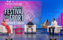 CHECHI E ROSSI: STORIA <br> DI SUCCESSI E AMICIZIA