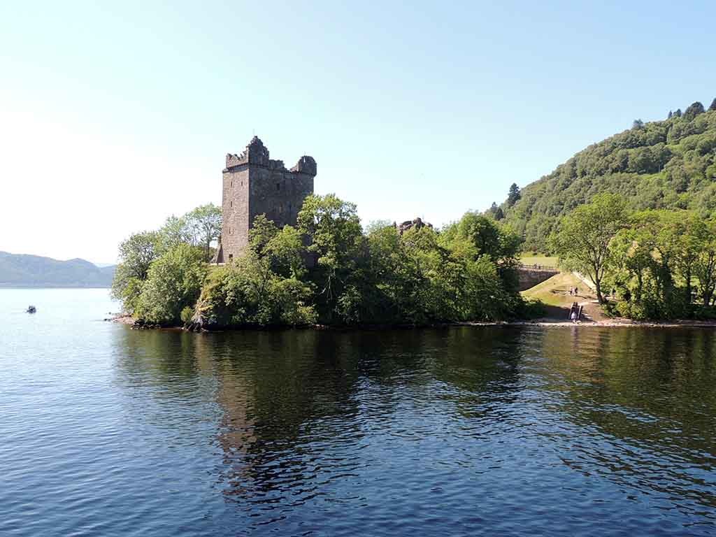 632 - Castello di Urquhart presso il lago di Ness/2 - Scozia