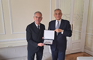 Spagna, lâambasciatore Buccino Grimaldi riceve il generale Andrea Rispoli