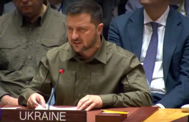L'APPELLO DEI 'VOLENTEROSI': : <BR> MOSCA ACCETTI TREGUA 30 GIORNI <BR> CREMLINO: PRIMA STOP ARMI A KIEV
