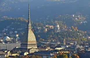 A Torino âTransitiâ, <br> arte migrante