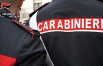 SI FINGE CARABINIERE, <BR> 18 ENNE ARRESTATA 