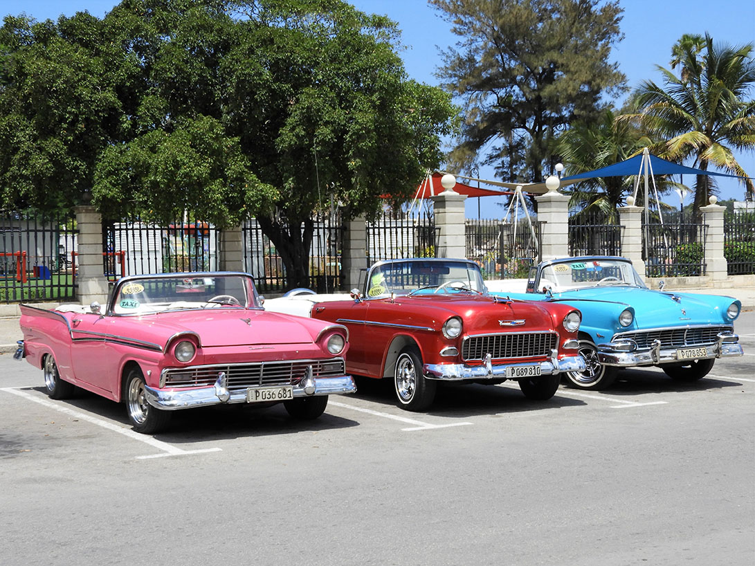 1056 - Auto d'epoca a La Habana