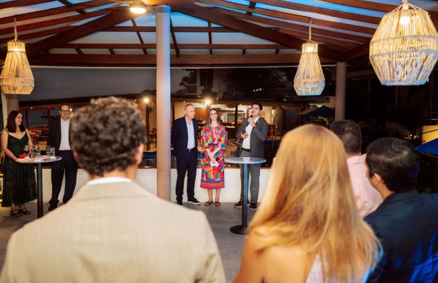 Ecuador: Amb. Davoli presenta il nuovo Corrispondente Consolare per le Galapagos