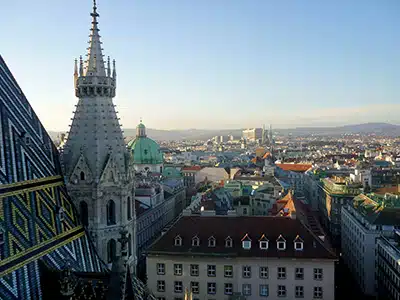 LâAUSTRIA RIAPRE LE FRONTIERE, âBOCCATA DI OSSIGENOâ PER LâINDUSTRIA TURISTICA VENETA