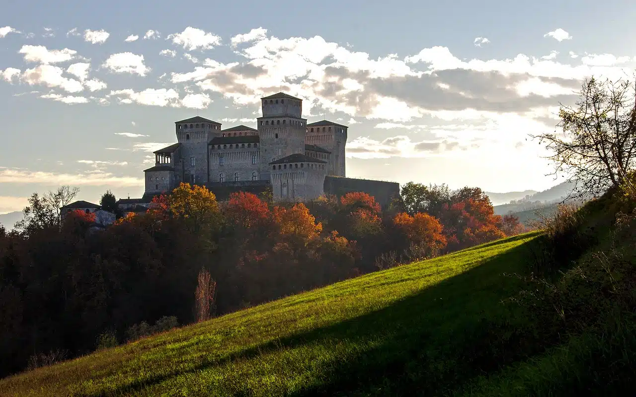 Tra le mura del castello di Torrechiara