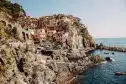 Il paese nato sulla scogliera della Liguria