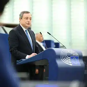 Mario Draghiâs strong stand: rejects EU presidency amidst Macron's strategic moves