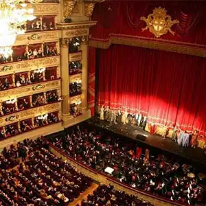 La Scala in Milan is now also streaming with opera, ballet and concerts