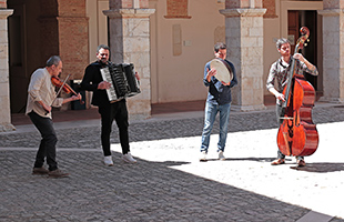 Il Molise in musica all'Elbjazz Festival di Amburgo con Molisound, l'ensemble del violinista Luca Ciarla