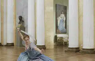 Lâesposizione femminista di Andrea Bowers