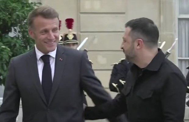 A PARIGI IL VERTICE <BR> DEGLI ALLEATI DI KIEV