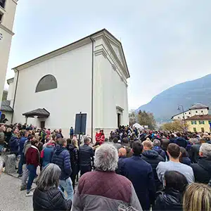 Last farewell to Andrea Papi, the runner killed in Trentino by a bear
