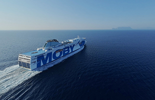 Moby e Tirrenia allâITB presentano i collegamenti e i servizi a bordo delle navi