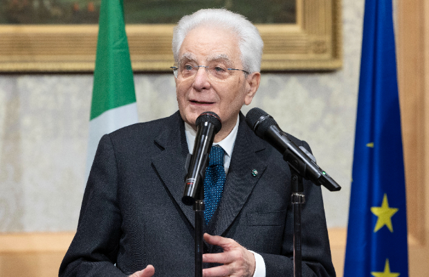 MATTARELLA: LâESERCITO <br> Ã UN PUNTO DI FORZA <br> DELLA REPUBBLICA