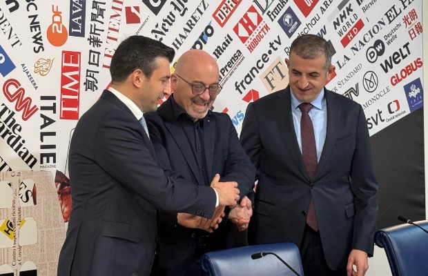 FABBRICHE APERTE AL <br> COMITATO LEONARDO