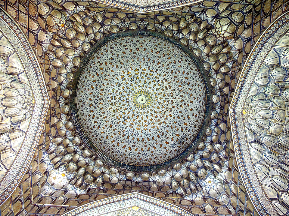 763 - particolare di soffitto nella necropoli Shah-i-Zinda a Samarcanda